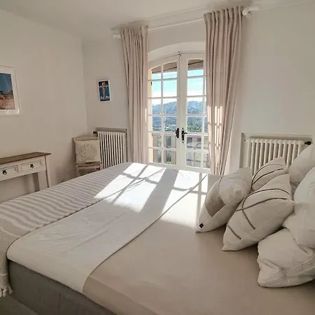 4 Etoiles - Parking - Wifi - Clim - Piscine *