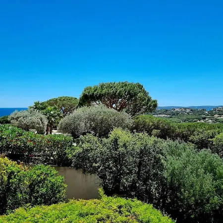Βίλα 4 Etoiles - Parking - Wifi - Clim - Piscine