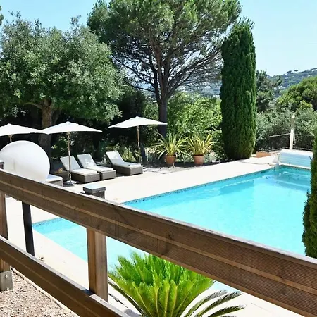 빌라 4 Etoiles - Parking - Wifi - Clim - Piscine 생트막시메