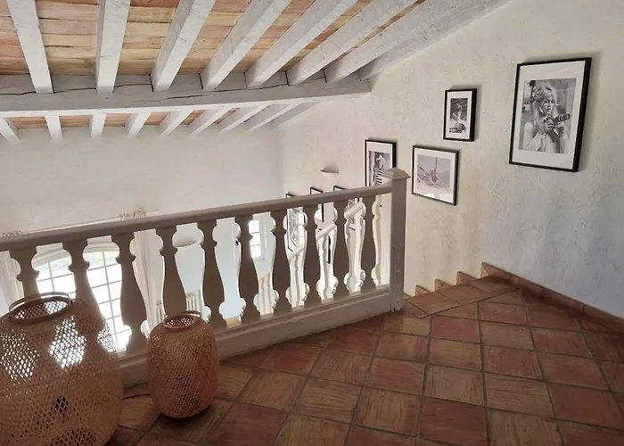 Villa 4 Etoiles - Parking - Wifi - Clim - Piscine Sainte-Maxime